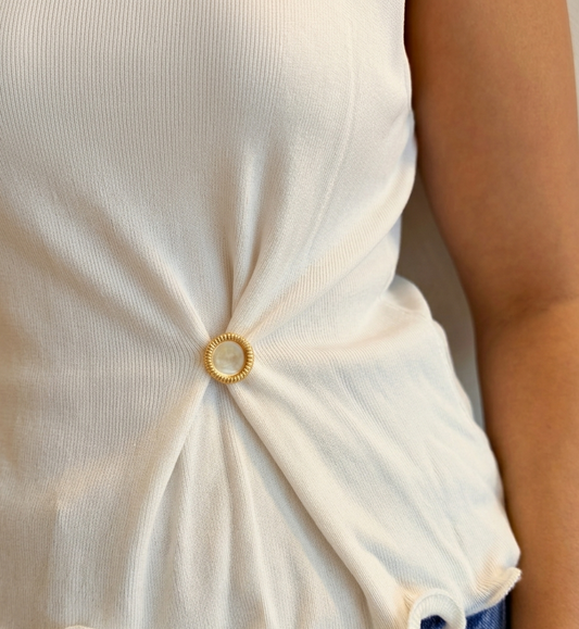 Why Brooches Have Always Been Timeless