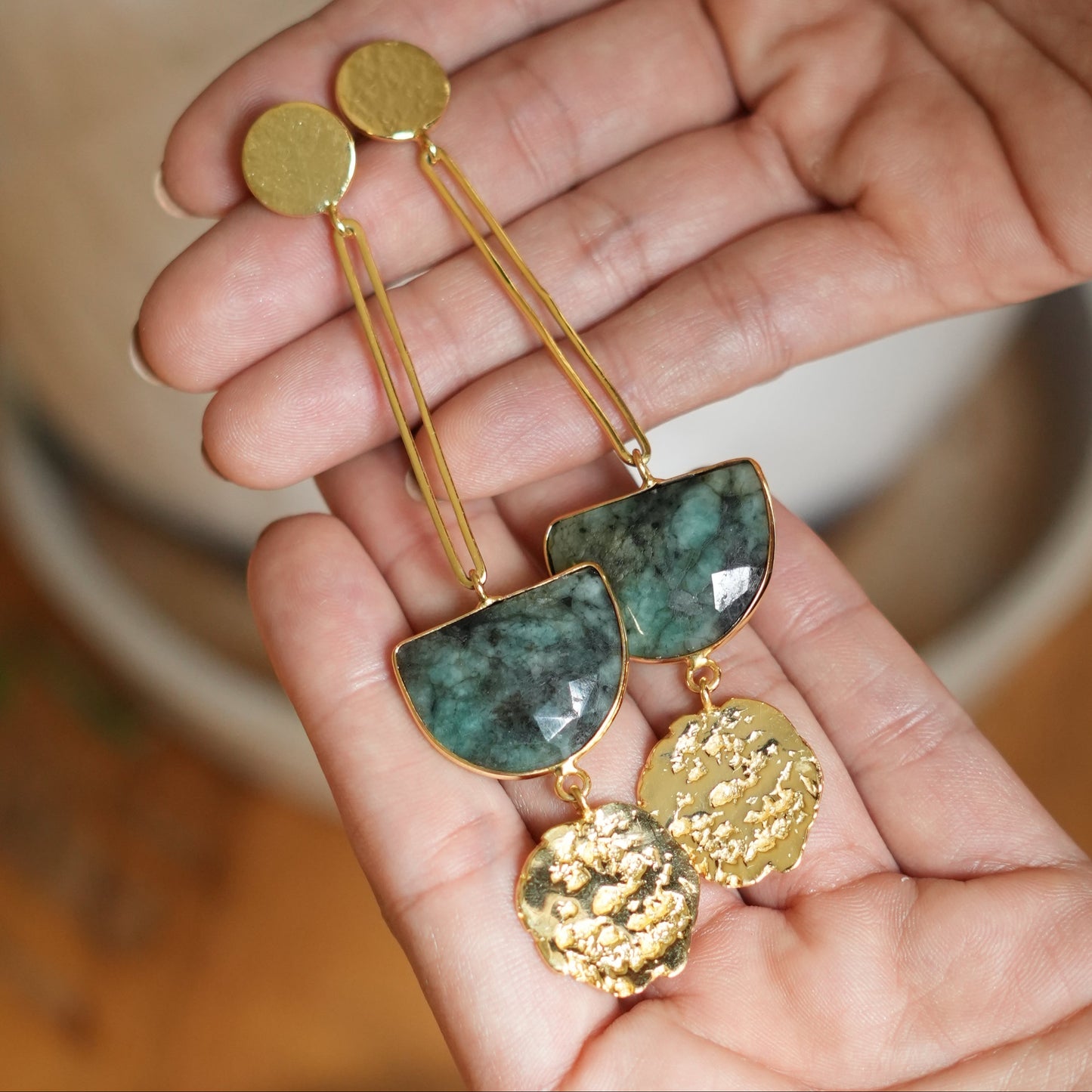 Zahra Danglers