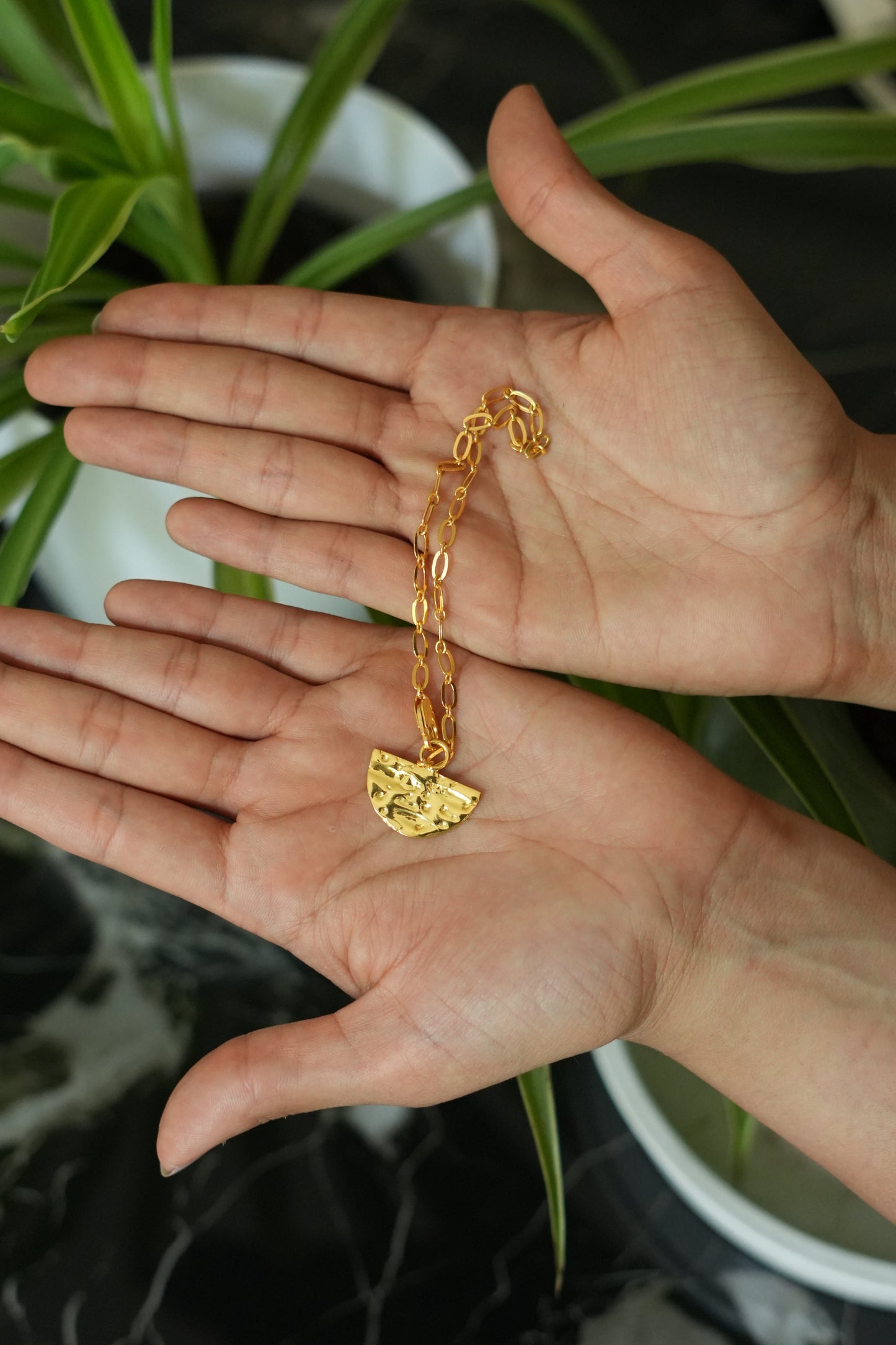 Dainty Dahlia Bracelet/Bag Charm