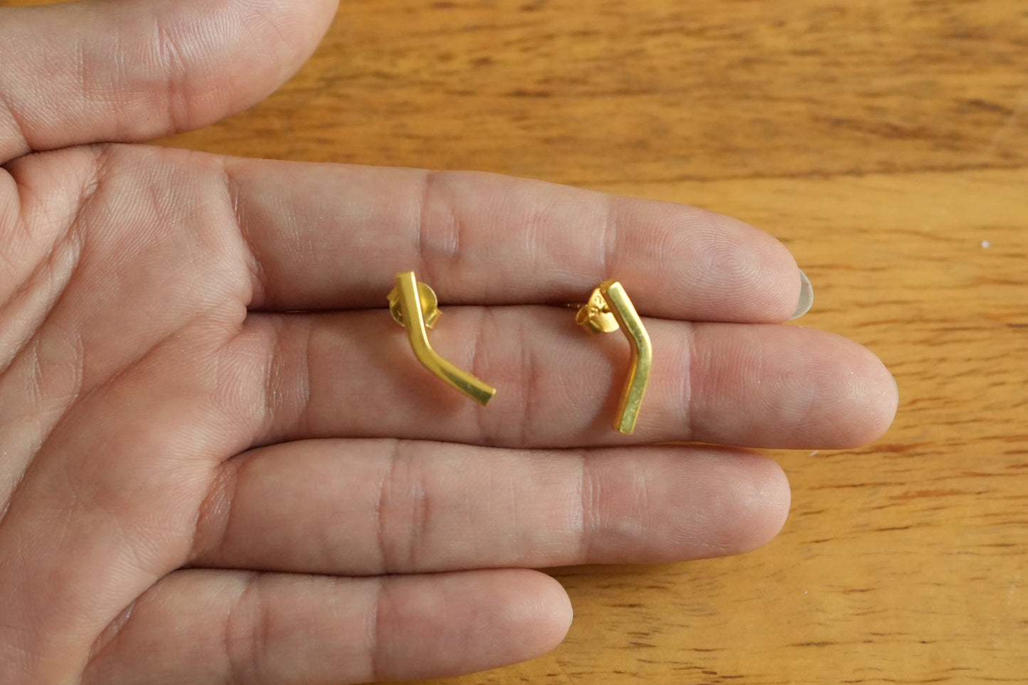 Boomerang Studs