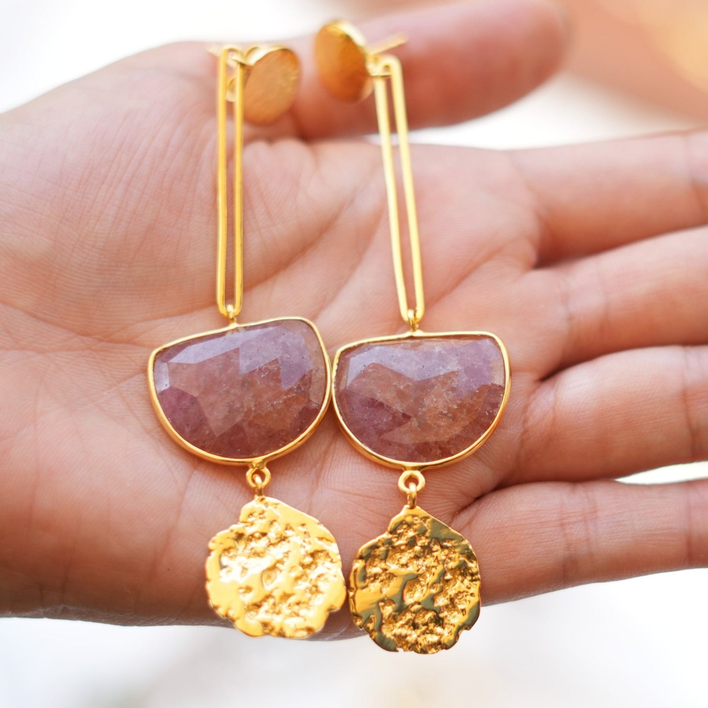 Zahra Danglers