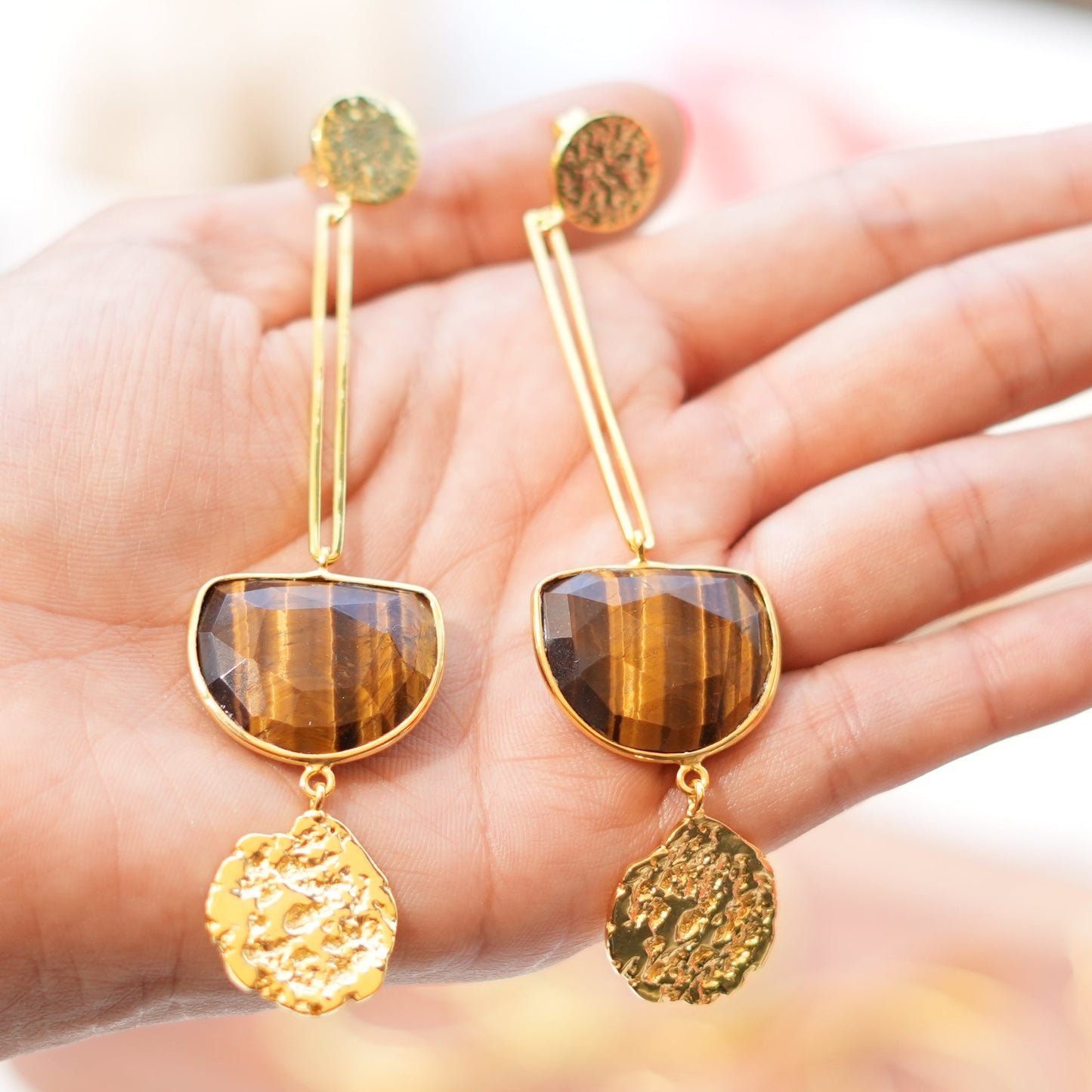 Zahra Danglers